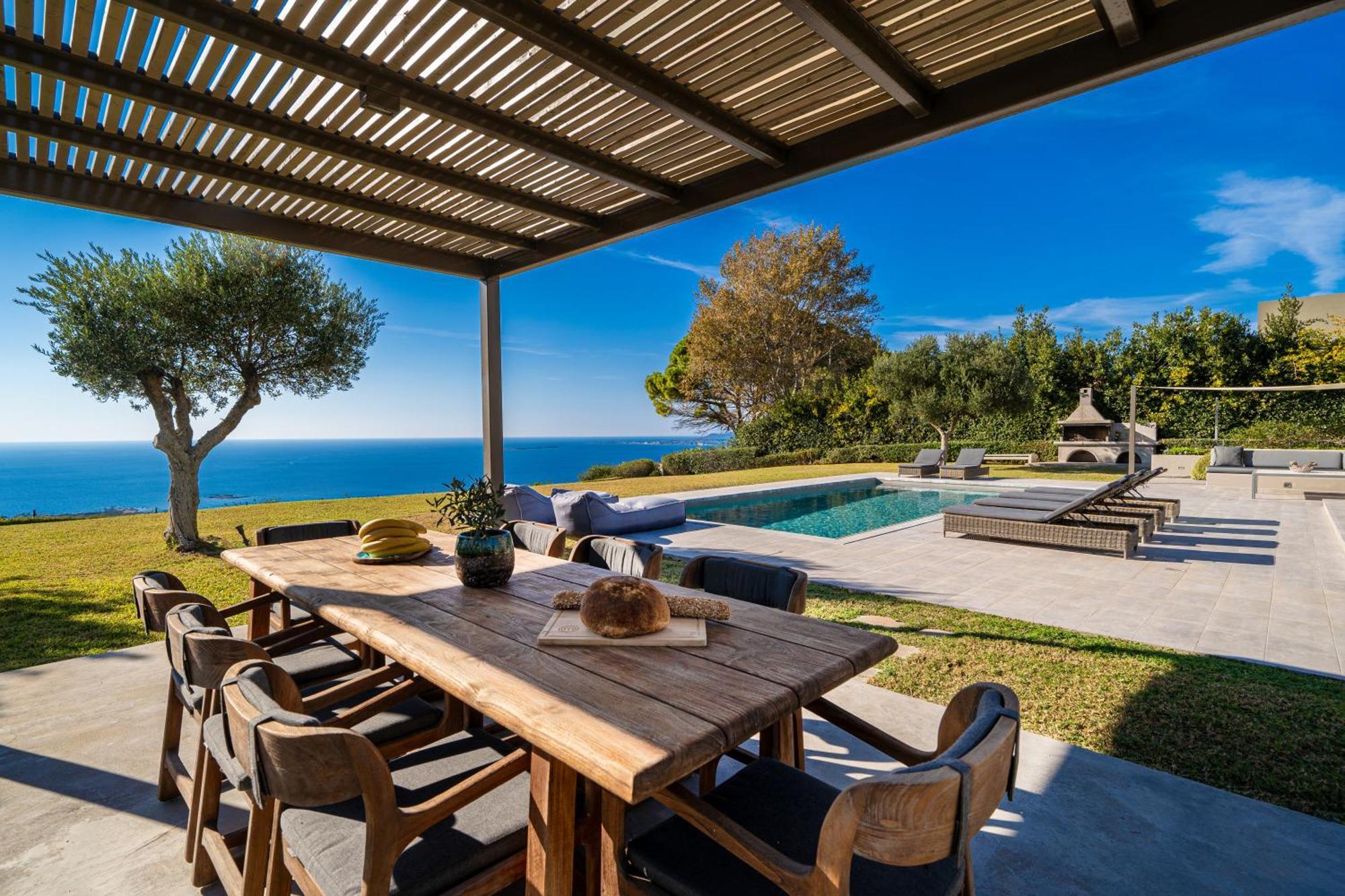 Grande Azzurro In Lakithra Villa Ngoại thất bức ảnh